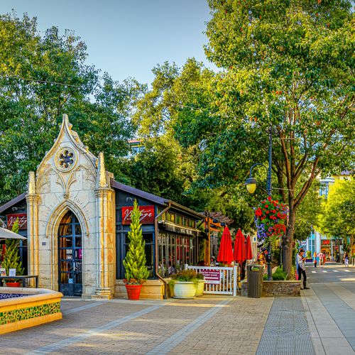 Santana Row image